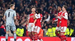 在进攻端都 在进攻端都